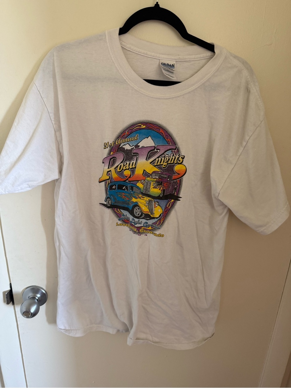 Vintage Cars Road Knights Graphic Tee - White - Gildan